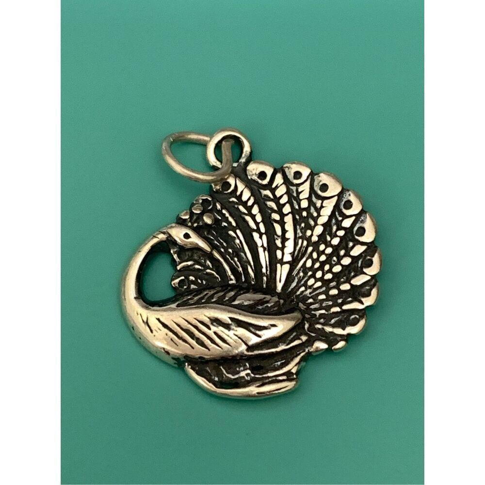 .925 Peacock Sterling Silver Jewelry Charm #magnificent #wildlife
